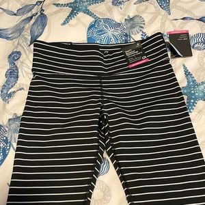 Gap fit size medium leggings